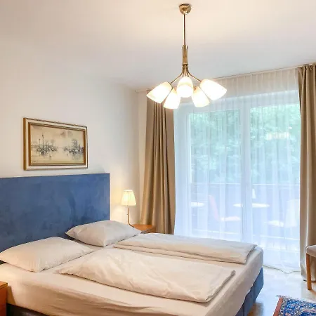 ゲストハウス Gabriela Pörtschach am Wörthersee